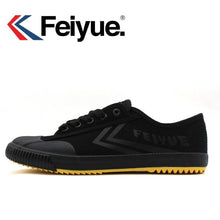 Load image into Gallery viewer, Feiyue Original Sneakers Classical Shoes, Martial arts Taichi Taekwondo Wushu Kungfu Soft comfortable Sneakers men women shoes